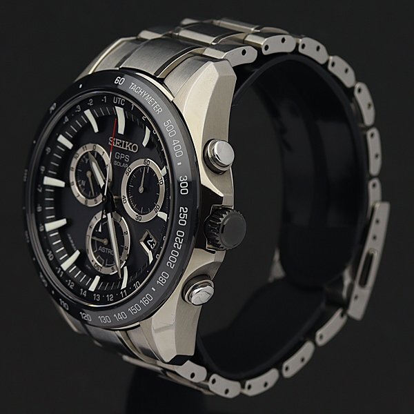 セイコー アストロン クロノグラフ SBXB011 8X82-0AC0 GPSソーラー電波 SS＆セラミック メンズ腕時計 セイコー アストロン 8X82-0AC0-1 SBXB011を最安値販売価格に挑戦中