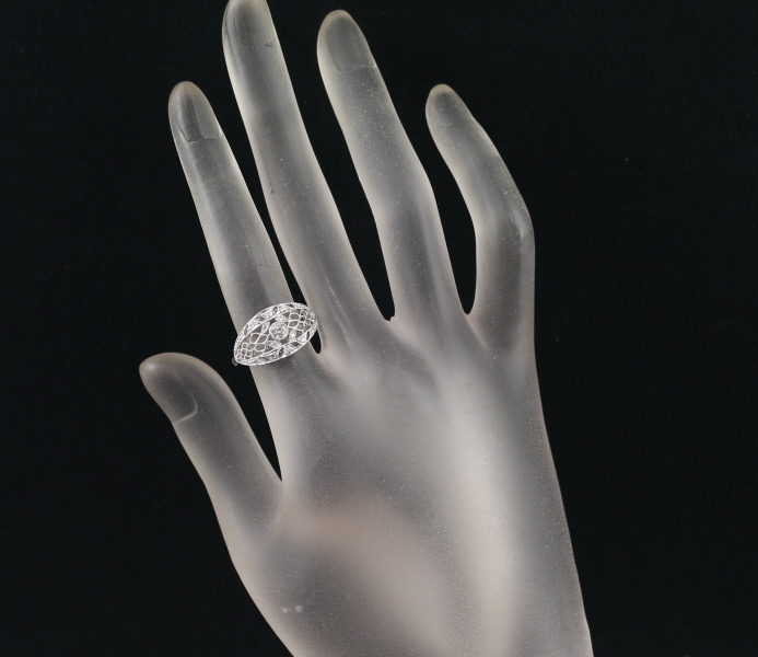 ダイヤ ダイヤモンド 0.14ct/0.10ct ミルグレイン 透かし リング ダイヤ ダイヤモンド 0.14ct/0.10ct ミルグレイン 透かし リング