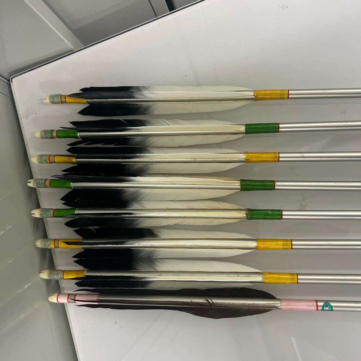 弓 矢 セット EASTON XX75 2015 弓道 中古 ケース付き 8本(弓道 弓 矢 セット EASTON XX75 2015 弓道 中古 ケース付き 8本(弓道