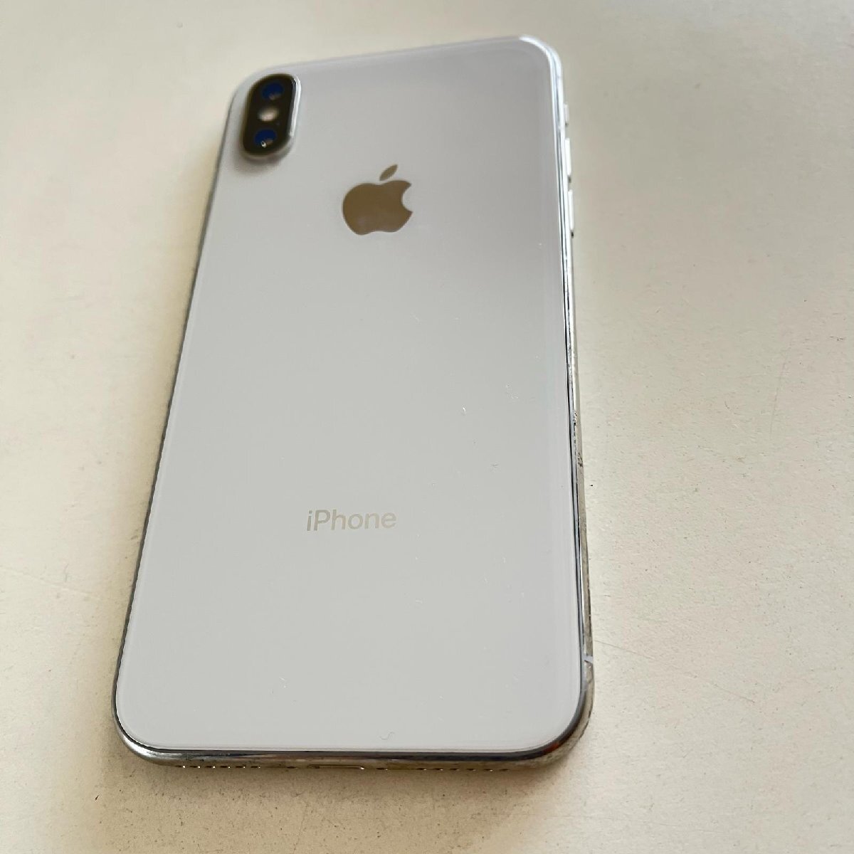 772-1004 Apple iPhone X A1902 MQC22J/A 256GB ホワイト docomo 772-1004 Apple iPhone X A1902 MQC22J/A 256GB ホワイト docomo