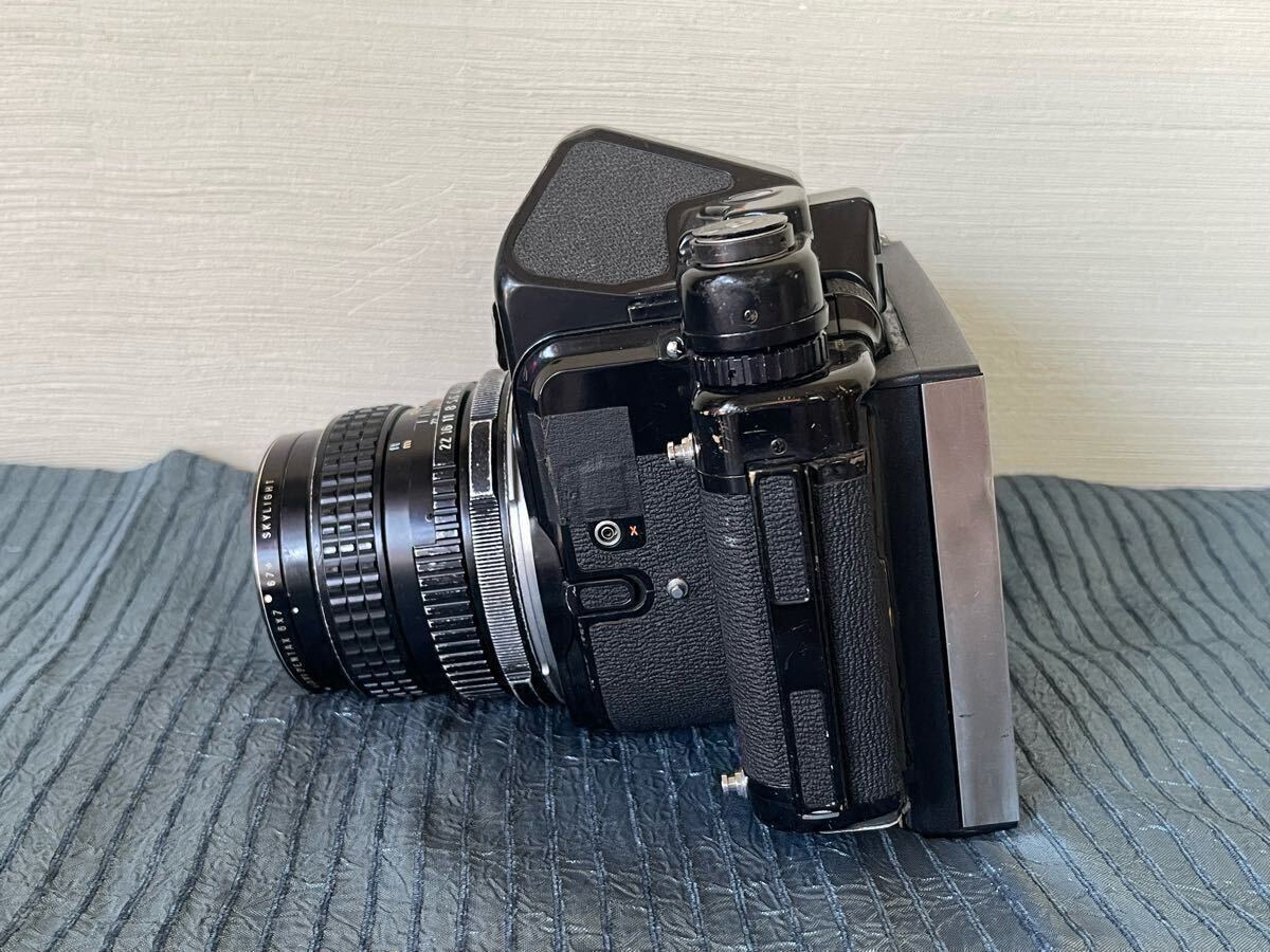 1円 PENTAX 6×7 TAKUMAR 105mm 1:2.4 ストラップ 付 1円 PENTAX 6×7 TAKUMAR 105mm 1:2.4 ストラップ 付