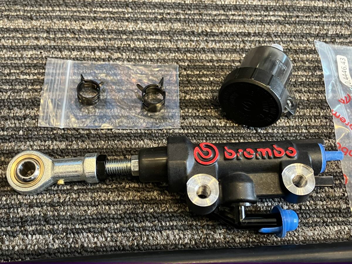 ■ブレンボ リアマスター■ ピロ、スモークオイルタンク、フルード専用ホース付きフルSET 赤文字 13パイ ZRX1100 ZRX1200Ｒ ZRX1200ダエグ