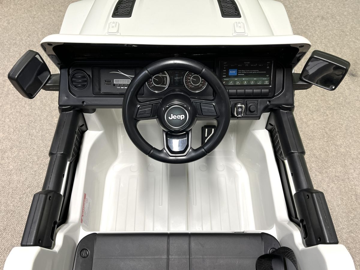 【J910】美品 JEEP Wrangler Rubicon ジープ ラングラー ルビコン 子供用 電動(dòng)乗用ラジコンカー 乗用玩具 ホワイト 鍵、充電器欠品