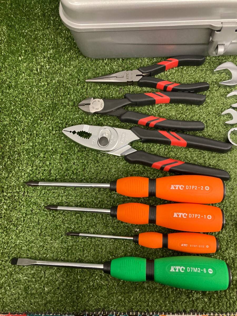 【中古品】【0926】KTC　9.5sq. 工具セット 35點　SK33525M　ITJ7XP158S80