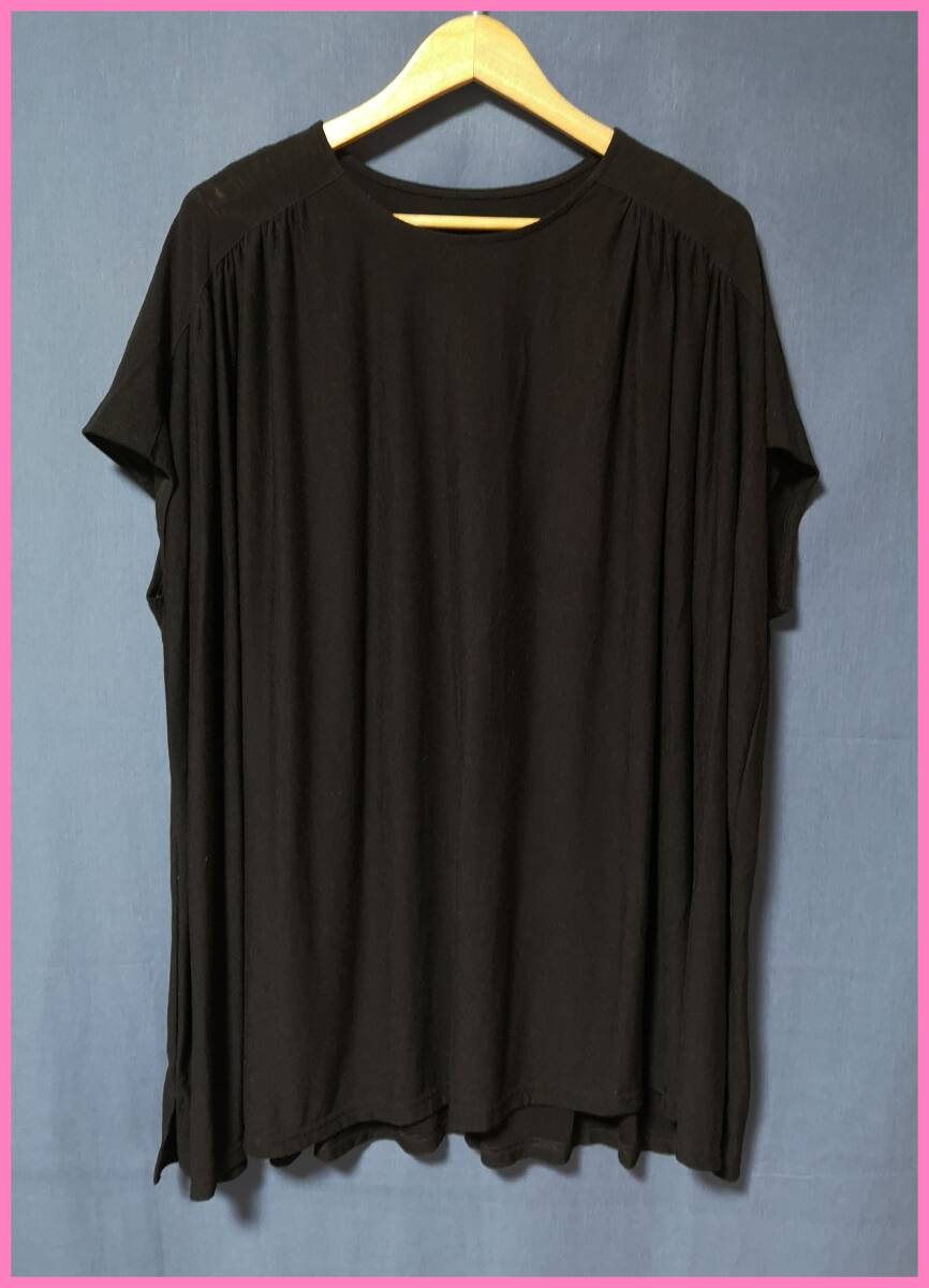 ＢＬＳ‐２３９春夏☆新品☆送料込み☆即決☆ナチュラル系☆ポリエステルレーヨン☆Ｔシャツ素材☆Ｍ～Ｌサイズ☆チュニック☆黒☆ギャザー