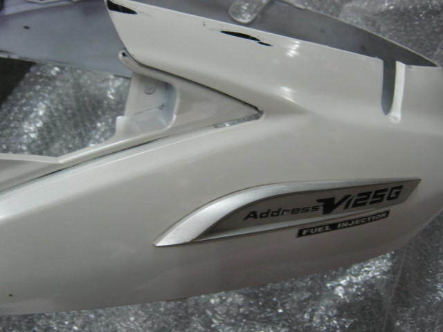 アドレスV125　リアカバー　リアカウル　テールカバー　純正 CF46A CF4EA