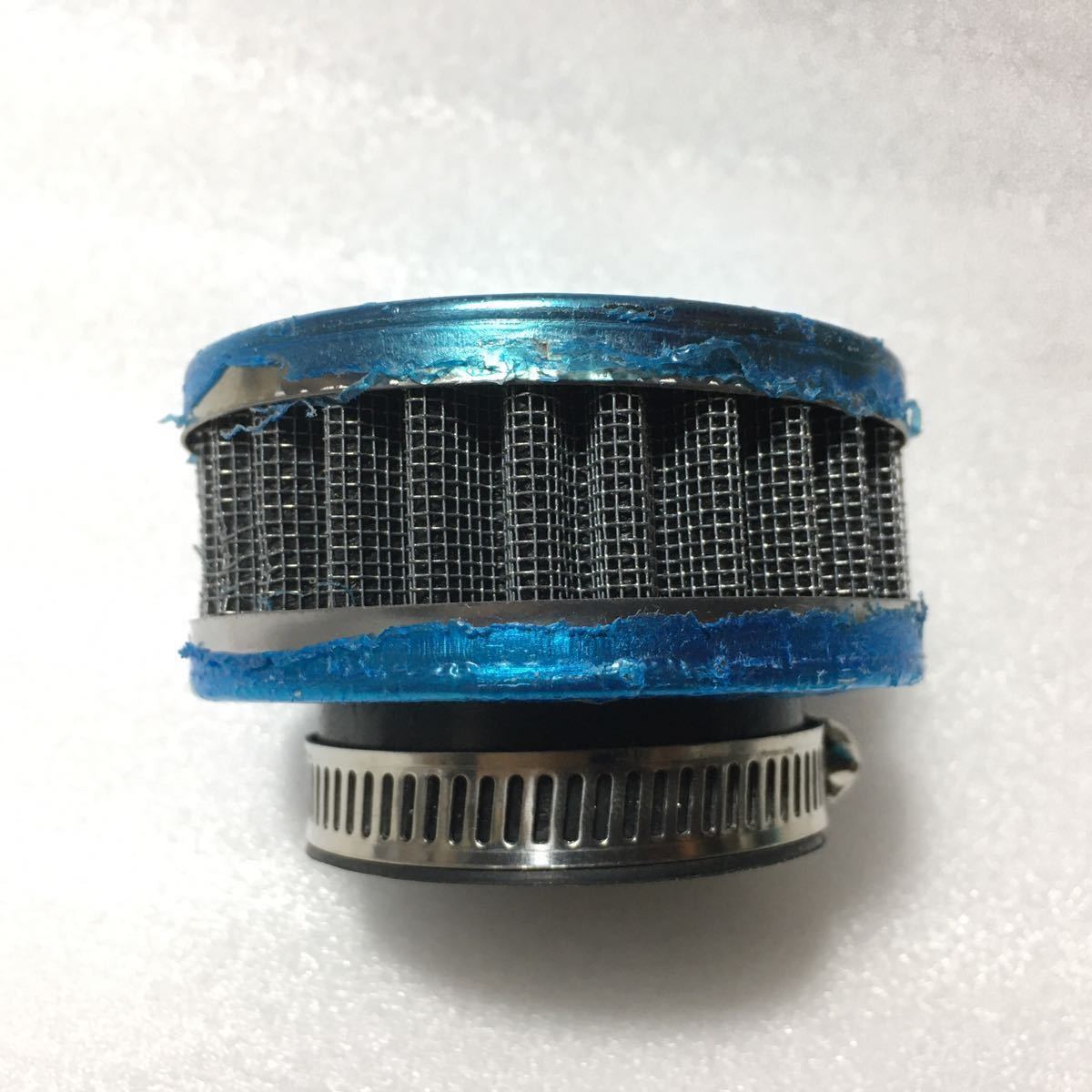 青いのは傷つき防止フィルムです