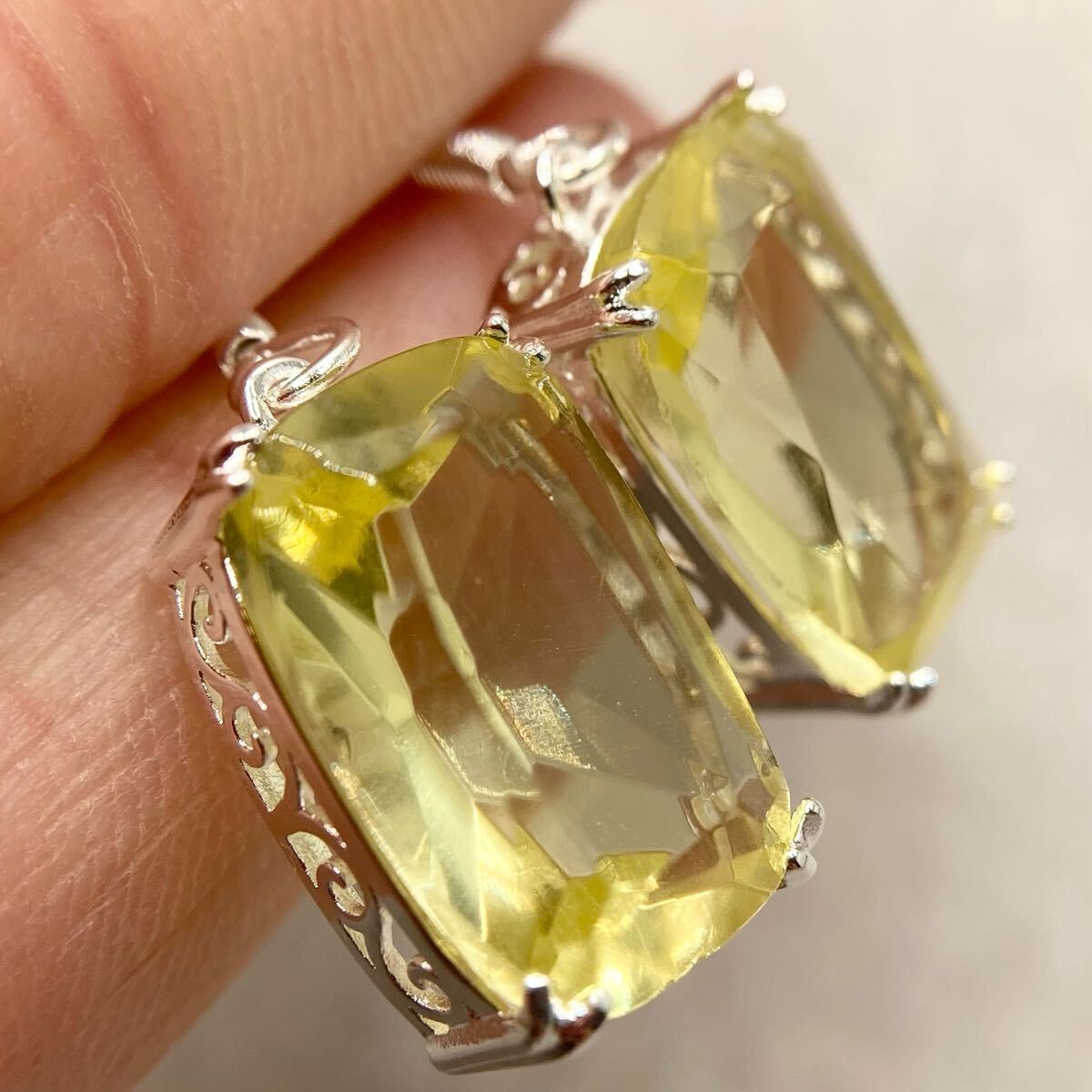 ★レモンクォーツのクラシカルデザインピアス★レディースシルバーアクセサリーカラーストーン新品宝石Y-RSHOPプレゼント_画像3