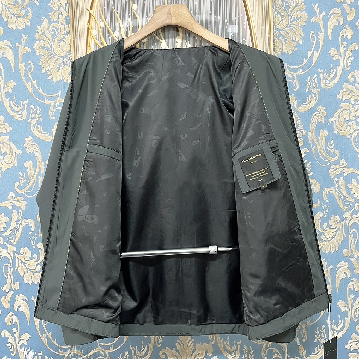 Yahoo!オークション - 定価6万 christian milada・ミラノ発