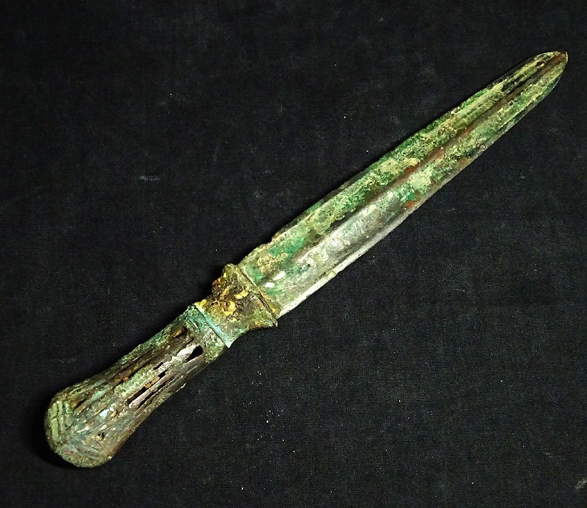 緑屋h□ 中国古玩 青銅器 青銅剣 古銅 唐物 時代物 i9/3-6383/30