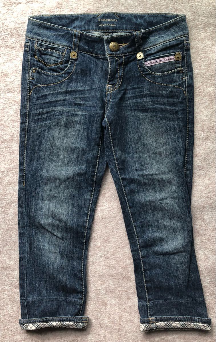 Burberry バーバリー BLUE LABEL ブルーラベル デニムパンツ ジーンズ W24 裾裏 チェック_画像1