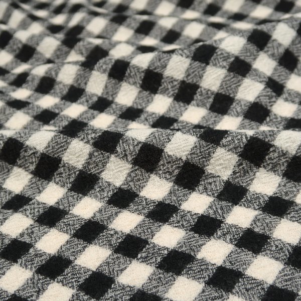 お買い得 ウールガーゼ生地 ウール100％ ワッシャー加工 ギンガムチェック オフ白×ブラック 50cm
