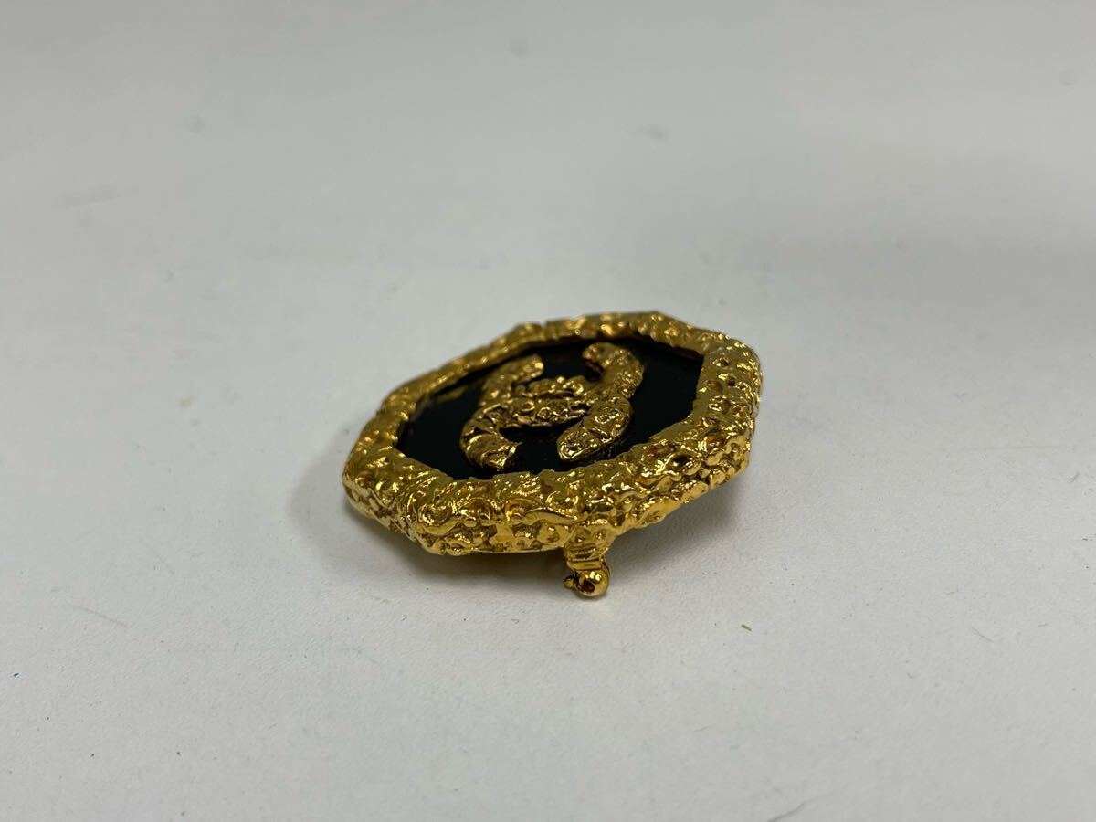 希少・ヴィンテージ】CHANEL シャネル ブローチ 溶岩 93A ココ 希少・ヴィンテージ】CHANEL シャネル ブローチ 溶岩 93A ココ