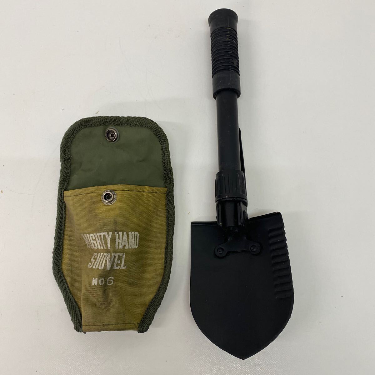 580　中古　MIGHTY HAND SHOVEL　№6　折りたたみ式スコップ　車載スコップ　シャベル　マイティハンドシャベル　汚れあり　ジャンク