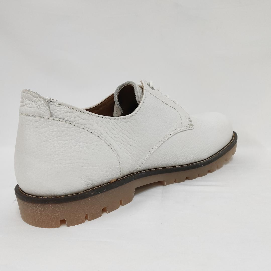 新品 未使用 BIRKENSTOCK ギルフォード ロー 定番レザーシューズ 新品 未使用 BIRKENSTOCK ギルフォード ロー 定番レザーシューズ