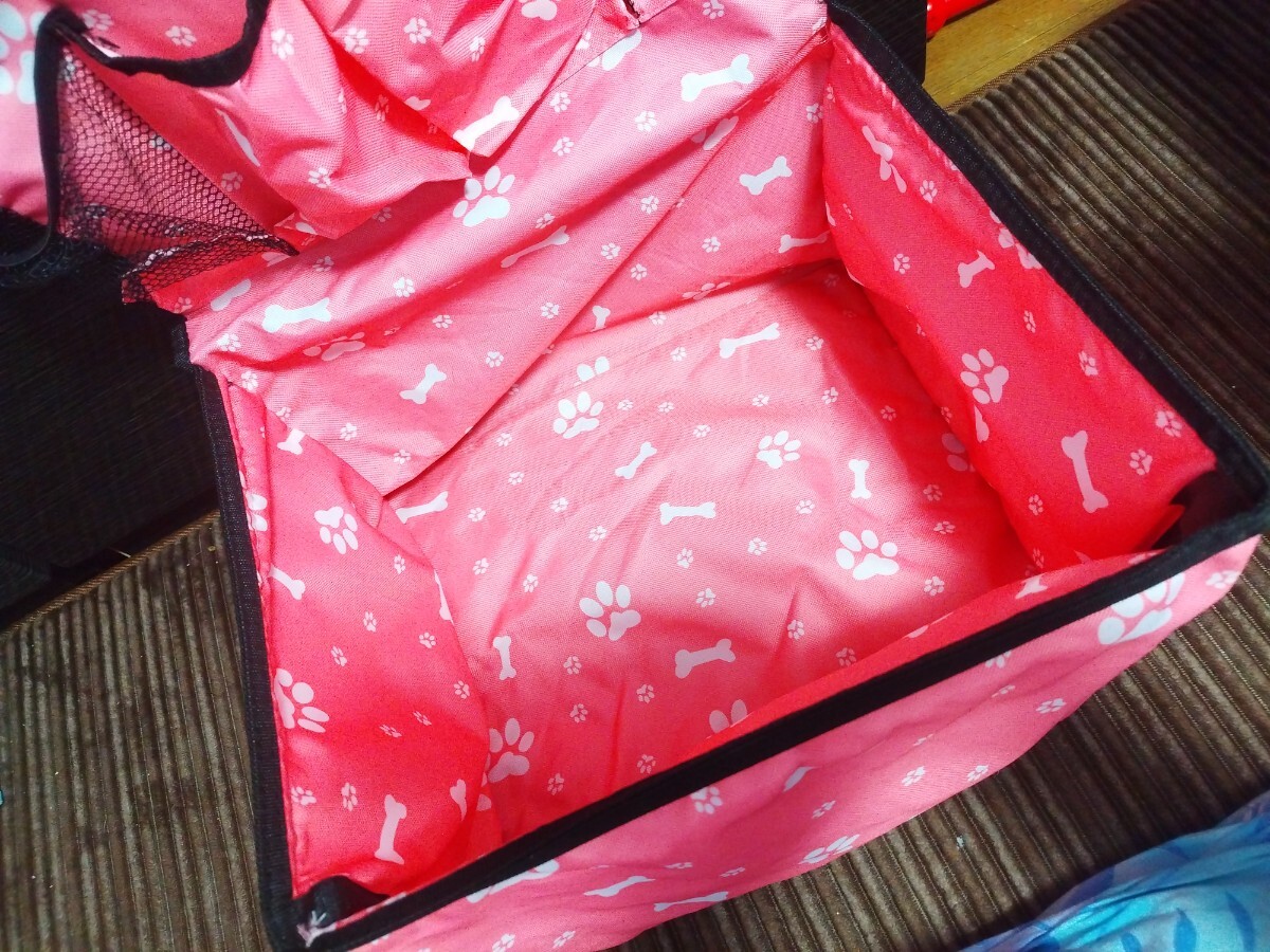 試しのみ★犬用★車内バスケット折りたたみ防水BOXシート_画像2
