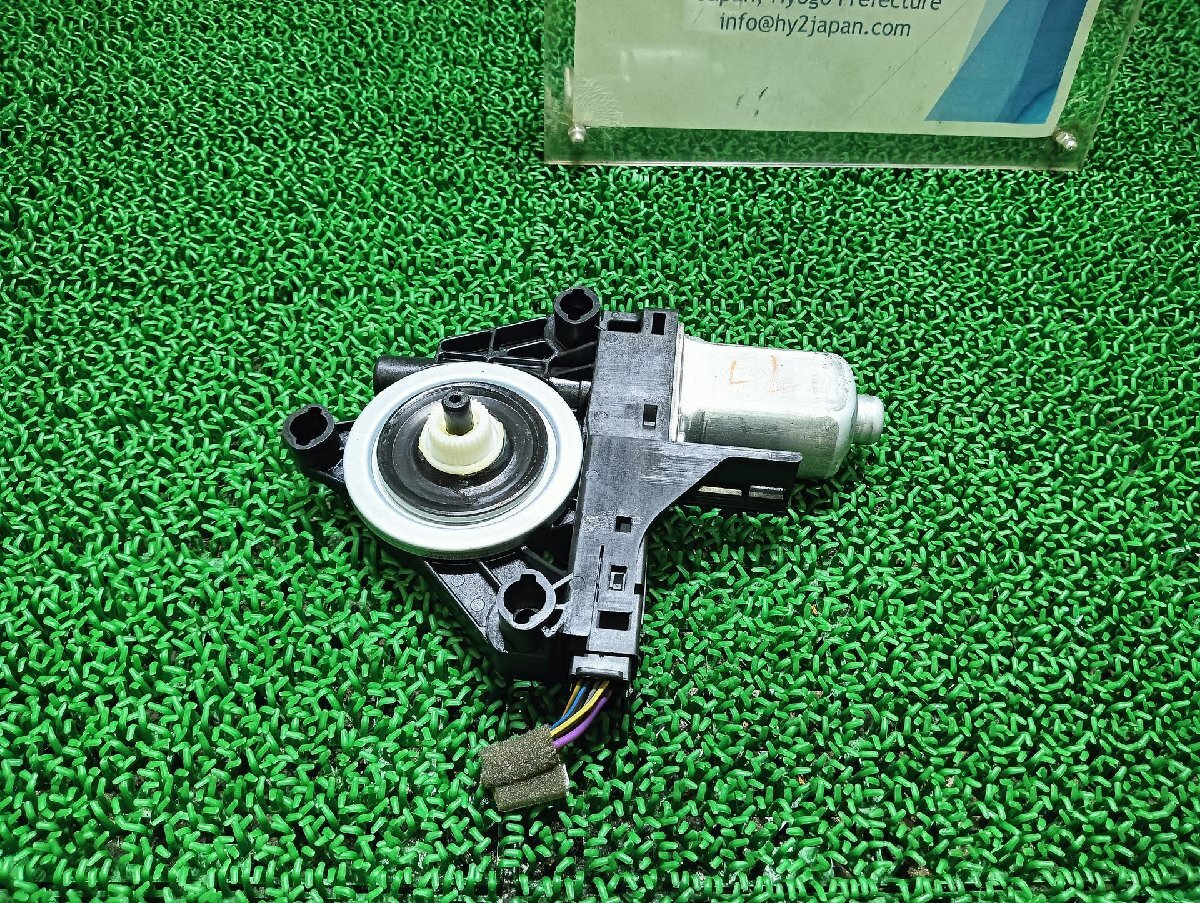 ボルボ 左 リアウィンドウレギュレータモーター V60 DBA-FB420, 2015 #hyj NSP232338