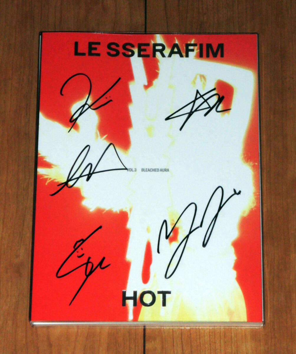 LE SSERAFIM◇韓国5thミニアルバム「HOT」CD ◇直筆サイン LE SSERAFIM◇韓国5thミニアルバム「HOT」CD ◇直筆サイン