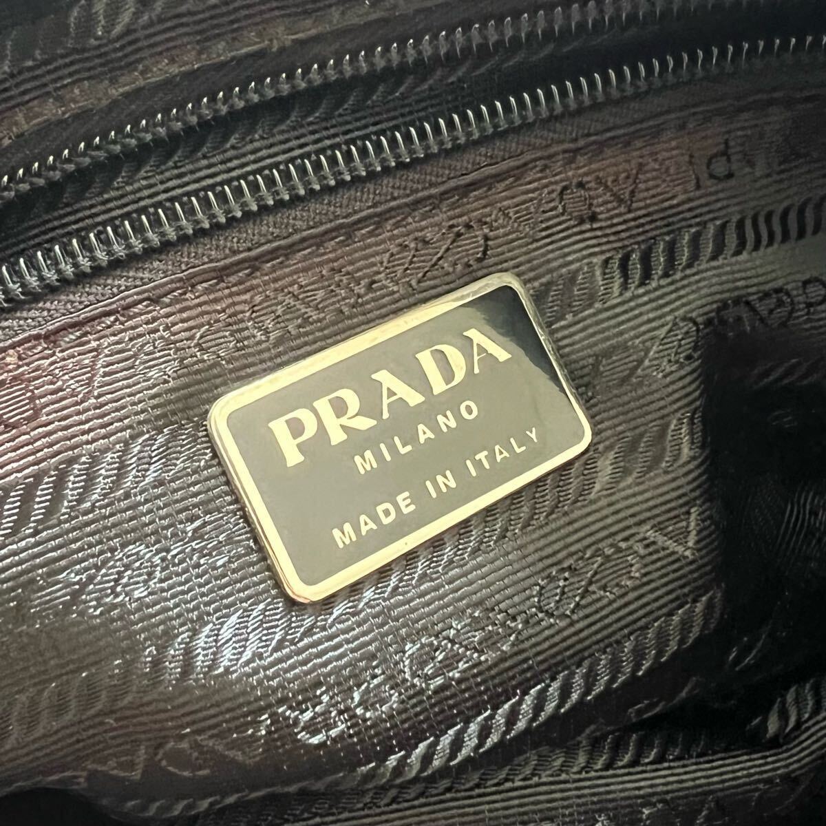 1999AW PRADA ボディーバッグ 黒 イタリア製 ナイロン レザー 1999AW PRADA ボディーバッグ 黒 イタリア製 ナイロン レザー