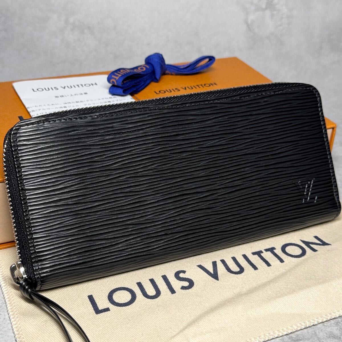 新品未使用/RFID】 ルイヴィトン エピ ノワール ポルトフォイユ 新品未使用/RFID】 ルイヴィトン エピ ノワール ポルトフォイユ