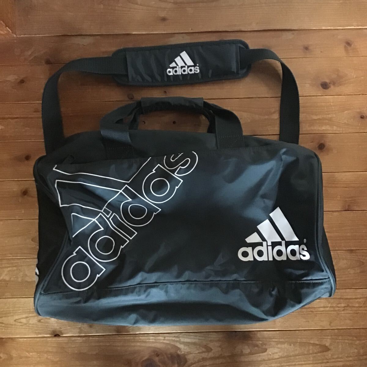 美品　adidas アディダス 2way ショルダーバッグ ボストンバッグ 旅行バッグ　グレー