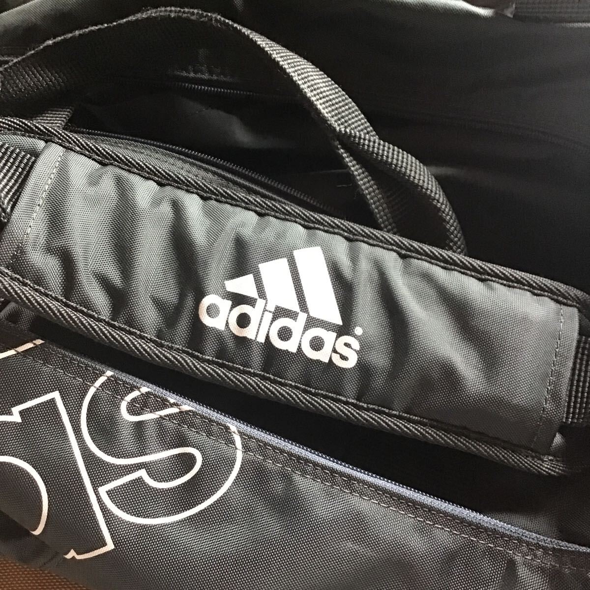 美品　adidas アディダス 2way ショルダーバッグ ボストンバッグ 旅行バッグ　グレー