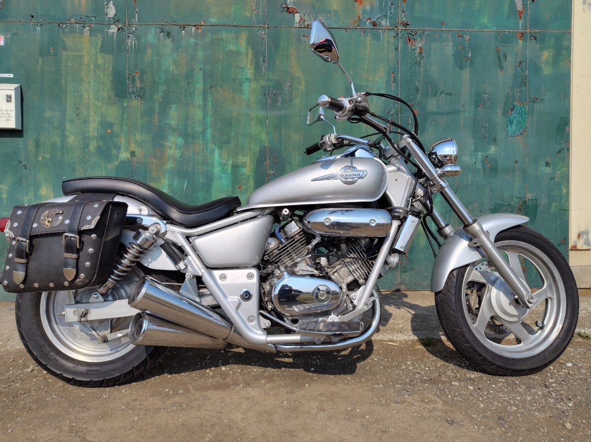 ☆23万円!マグナ250 セル1 実働車☆ホンダ マグナ 250 ☆23万円!マグナ250 セル1 実働車☆ホンダ マグナ 250
