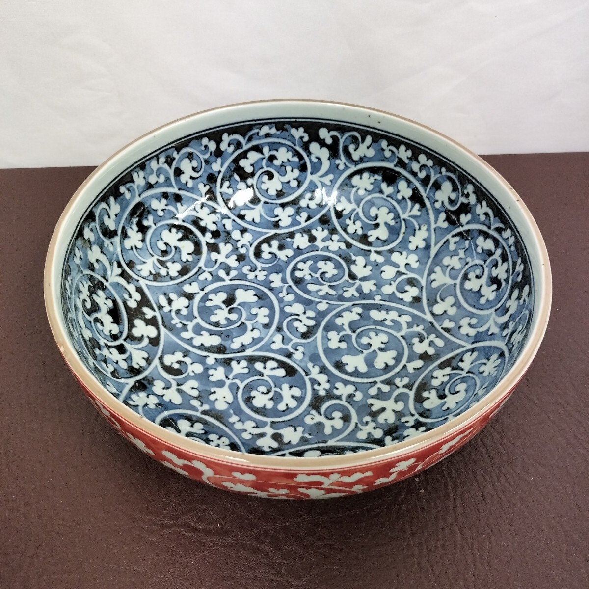 中古】美品 美濃焼 蛸唐草 大鉢 深鉢 雅東窯 たこ唐草模様 菓子 中古】美品 美濃焼 蛸唐草 大鉢 深鉢 雅東窯 たこ唐草模様 菓子