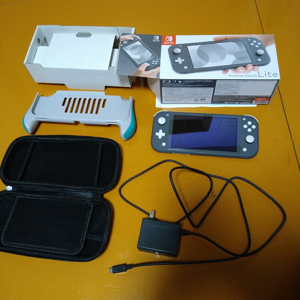 Nintendo Switch Lite グレー