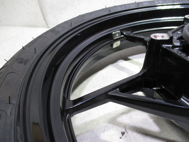 5★NINJA400.NINJA250用フロントホイール324　純正.めくれ無(wú).’18年～.EX400G.EX250P.EX400L.EX250Y.タイヤ’24年制.MICHELIN.