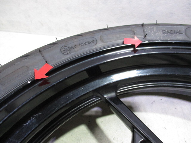 5★NINJA400.NINJA250用フロントホイール324　純正.めくれ無(wú).’18年～.EX400G.EX250P.EX400L.EX250Y.タイヤ’24年制.MICHELIN.