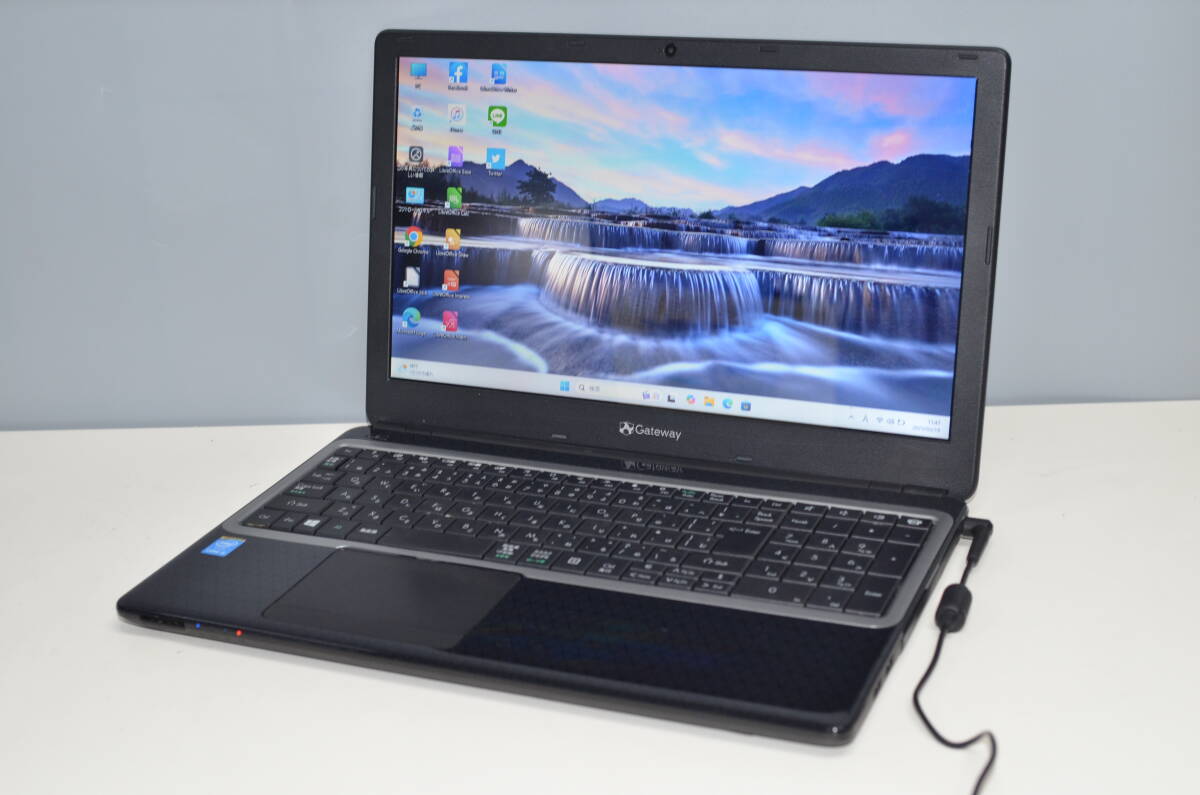 中古ノートパソコン Gateway V5WT2 Windows11+office 新品爆速SSD256GB core i5-4200U/メモリ8GB/15.6インチ/無線/WEBカメラ/DVDマルチ內(nèi)蔵