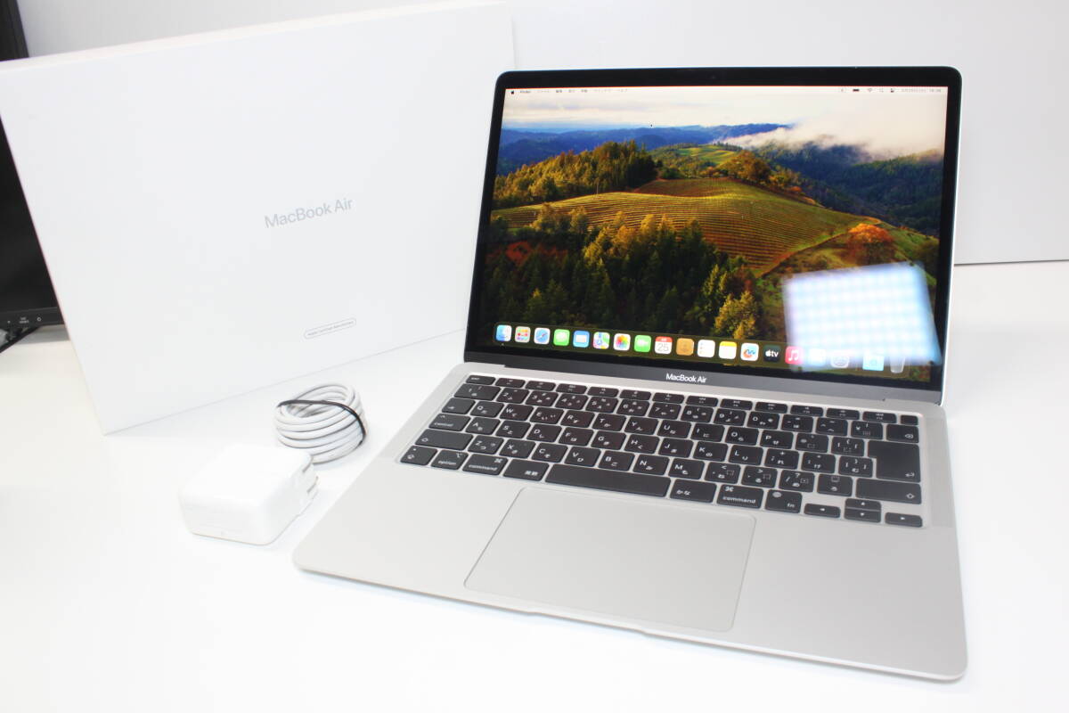 MacBook Air(M1,2020)256GB/8GB(FGN93J/A)⑥