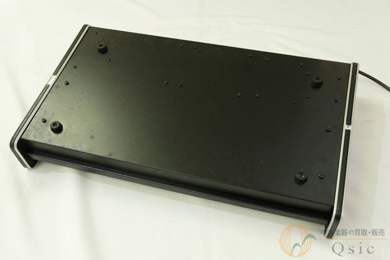 [中古] Roland SYSTEM-100 Model 101 シンセサイザー 1975年に発表されたセミモジュラーシンセの名機 [OL621]【神戸店在庫】
