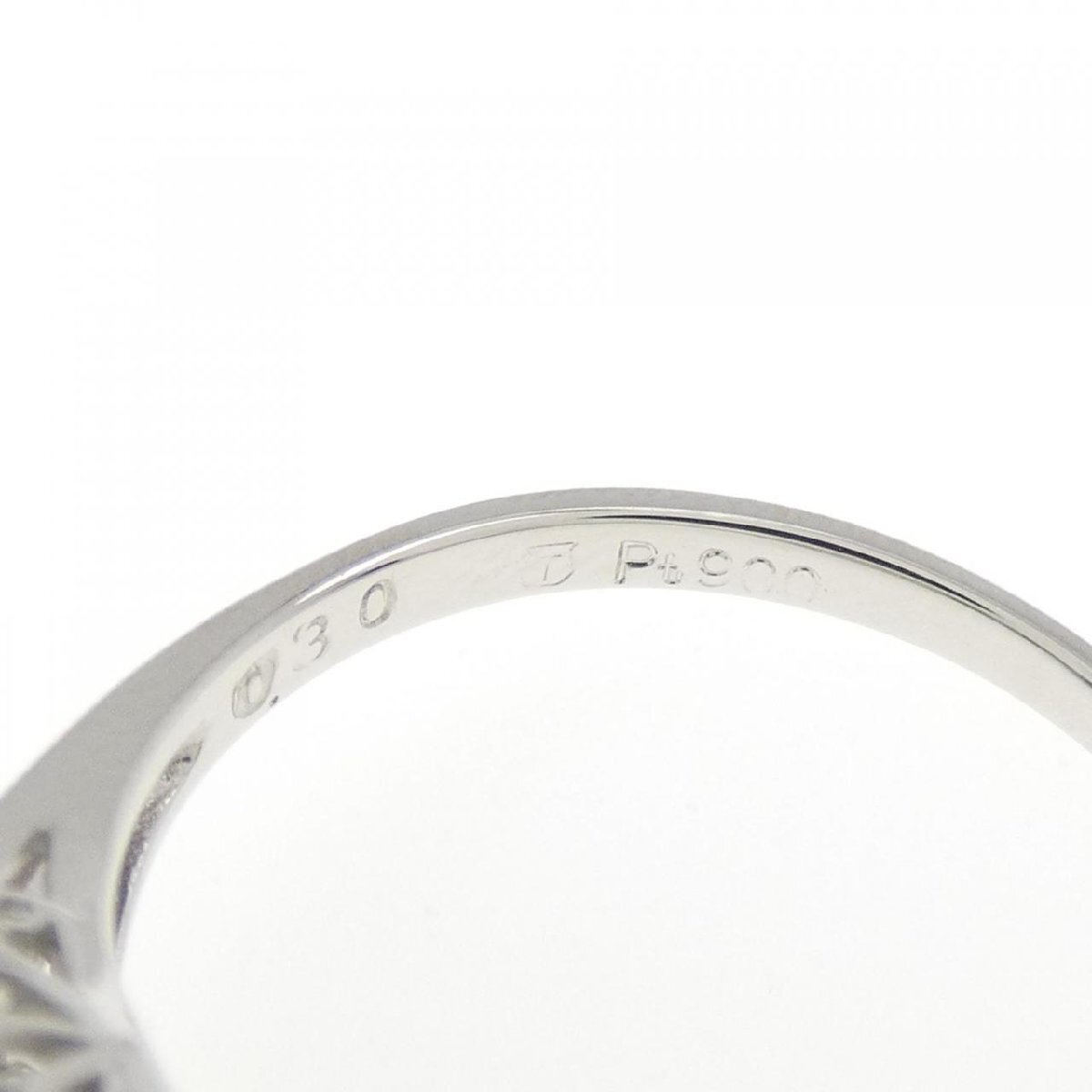 tasaki изумруд кольцо 0.30CT
