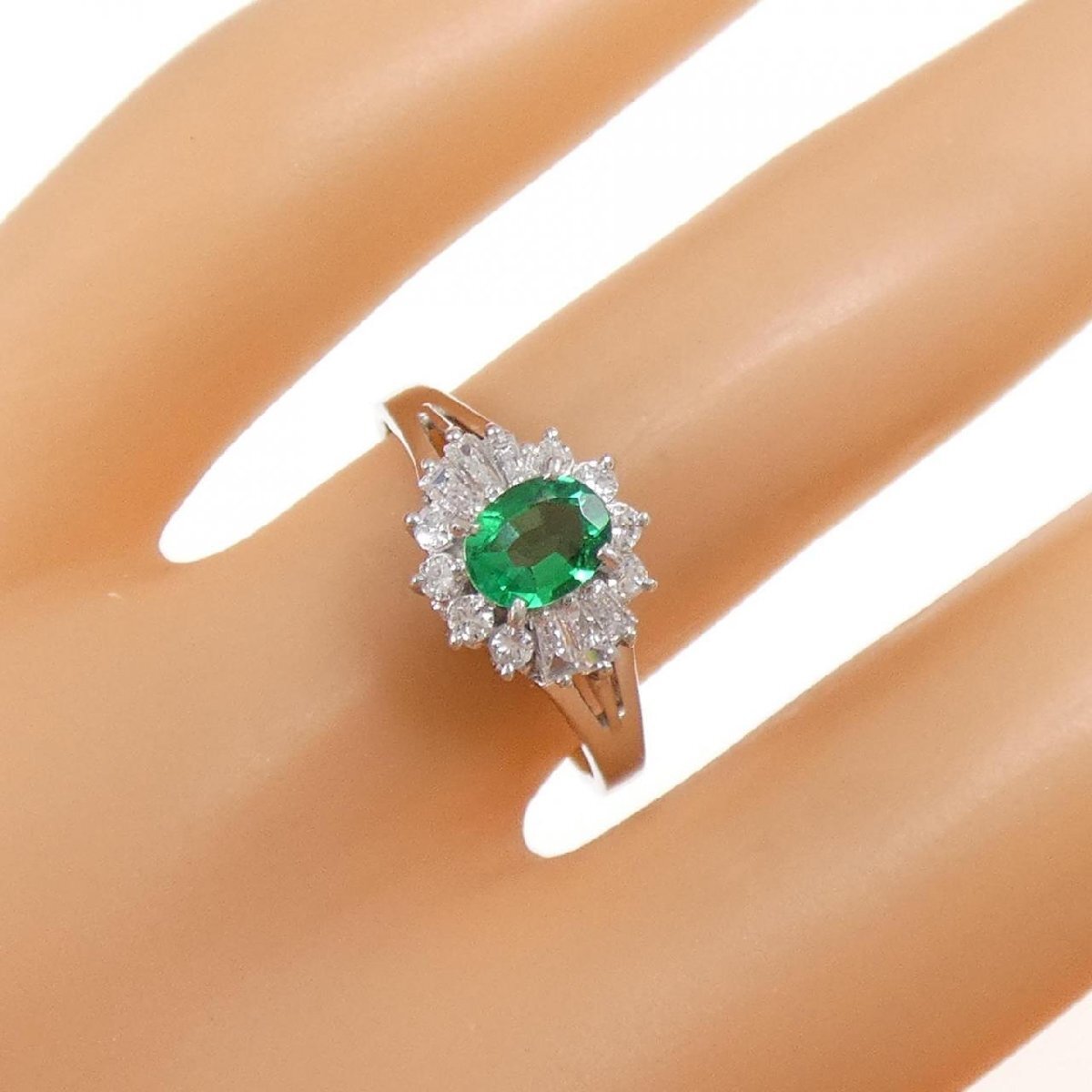 tasaki изумруд кольцо 0.30CT