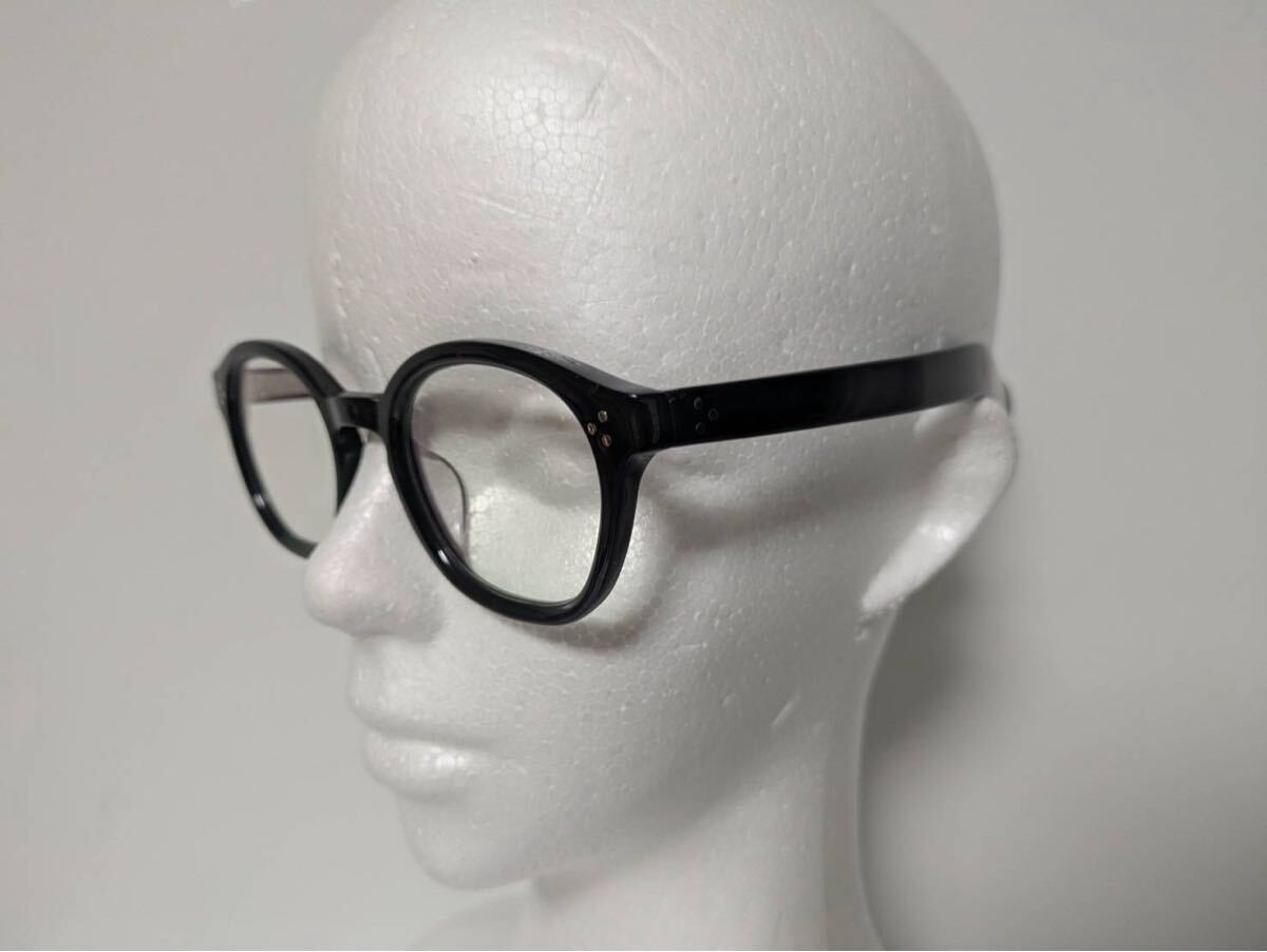 Zoff 調光レンズ Wellington Photochromic Sunglasses / Non-Prescription Glasses ウェリントン　レンズの色が変わるサングラス　度なし