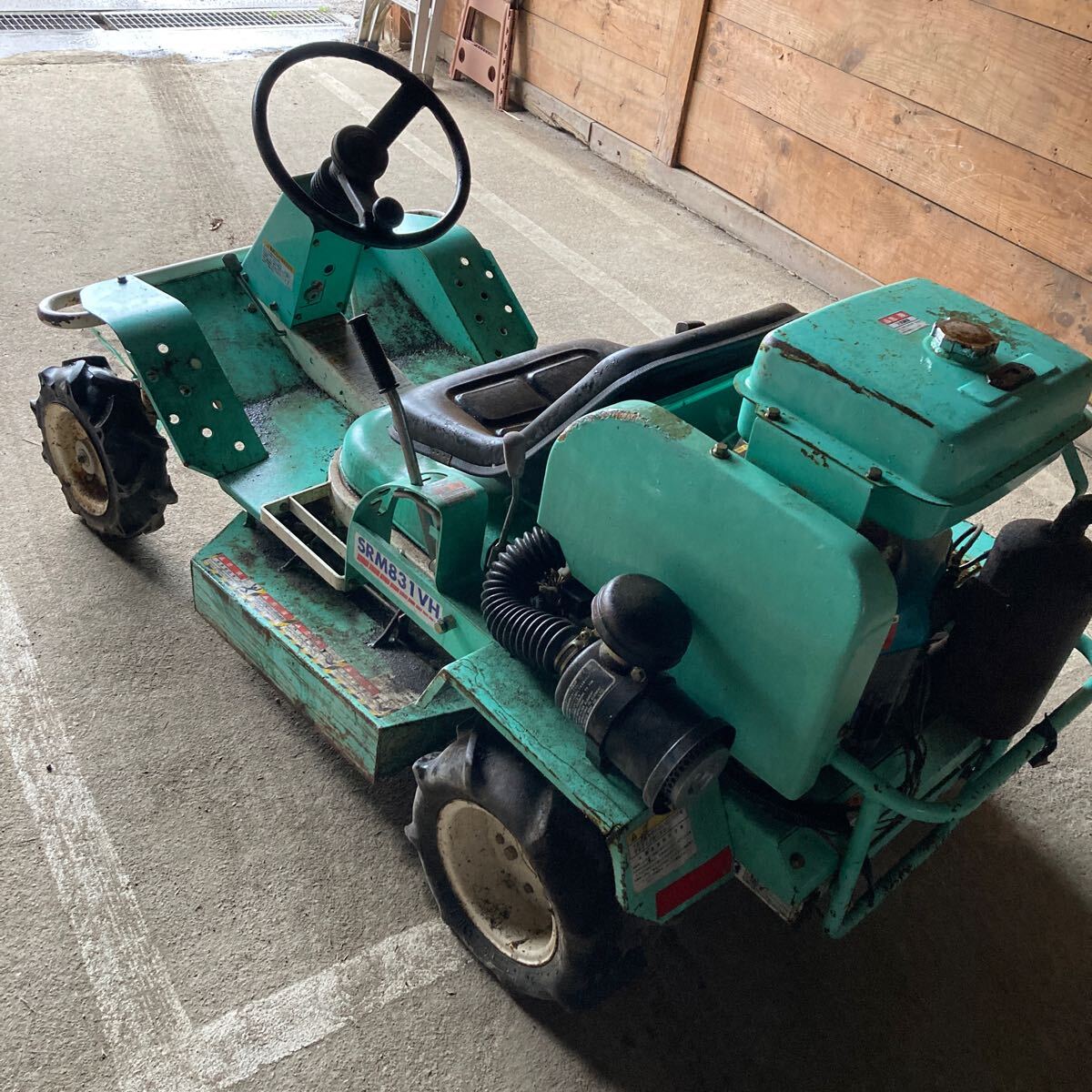 中古】佐藤製作所 SATO 乗用草刈機 乗用モア らっくん 14馬力