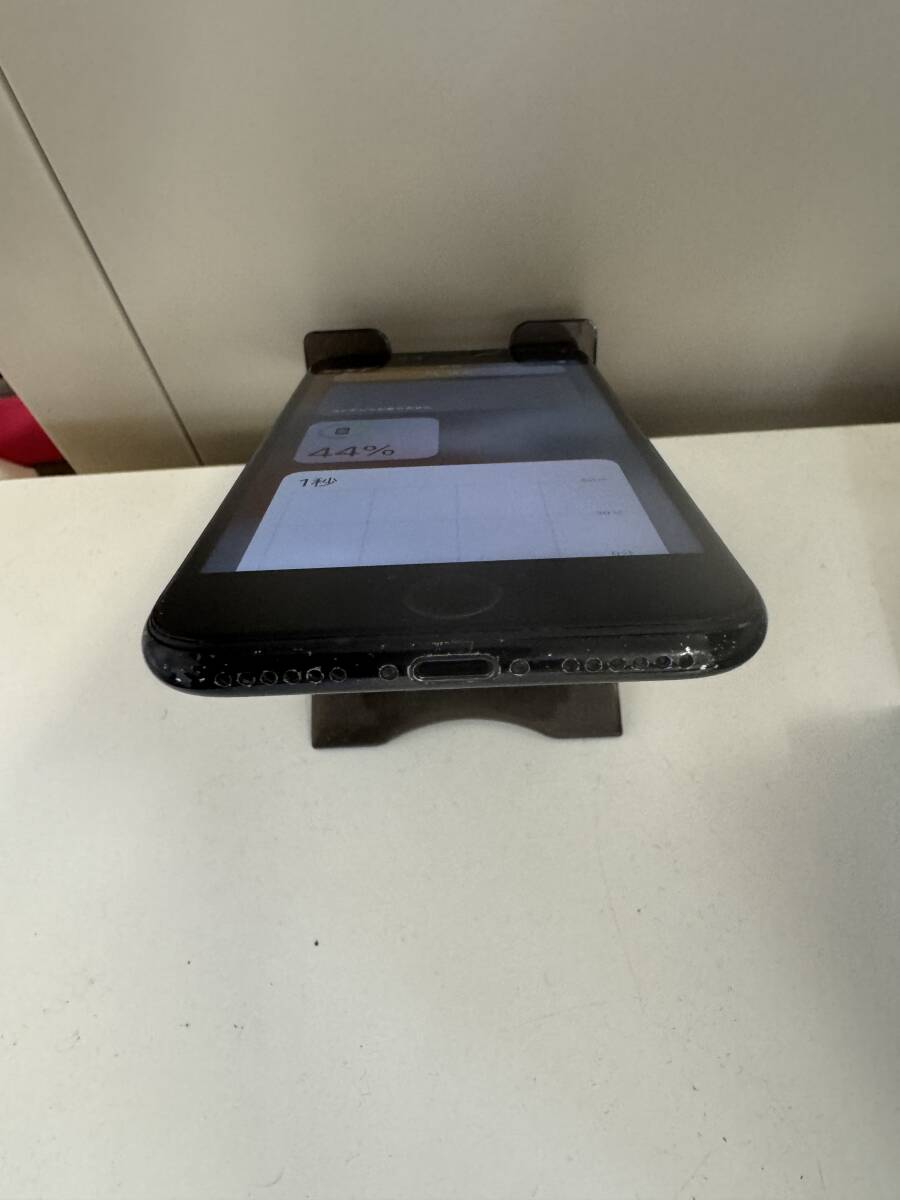 画面美品】iPhone 7 128GB Black SIMフリー