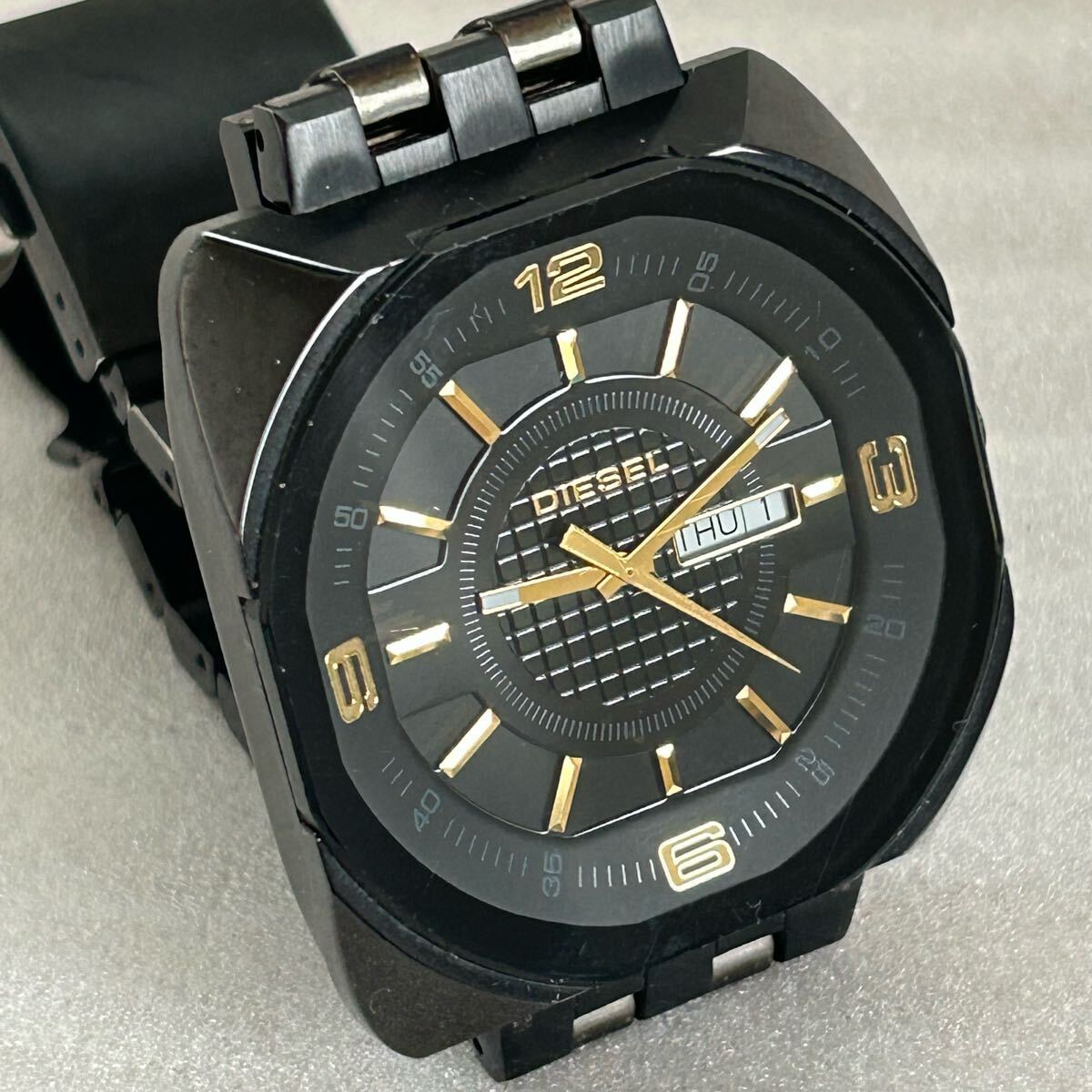 Yahoo!オークション - 1000円〜 DIESEL 腕時計 未稼働品 Yahoo!オークション - 1000円〜 DIESEL 腕時計 未稼働品