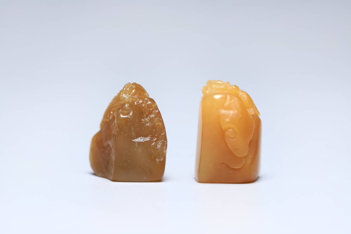 古印材2点 田黄石 寿山石 時代物/中国美術/文房具/寿山石 古印材2点 田黄石 寿山石 時代物/中国美術/文房具/寿山石