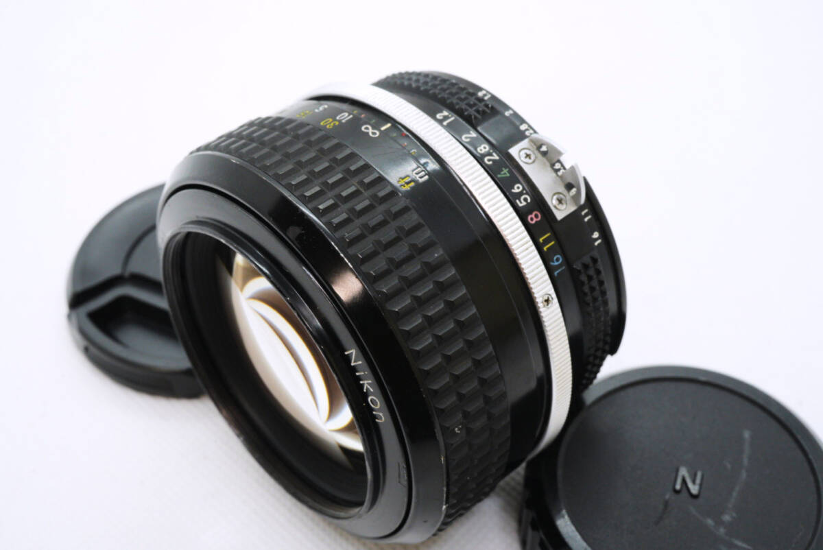 Nikon Ai NIKKOR 55mm F1.2 55/1:1.2 ニコン AIニッコール MF Nikon Ai NIKKOR 55mm F1.2 55/1:1.2 ニコン AIニッコール MF