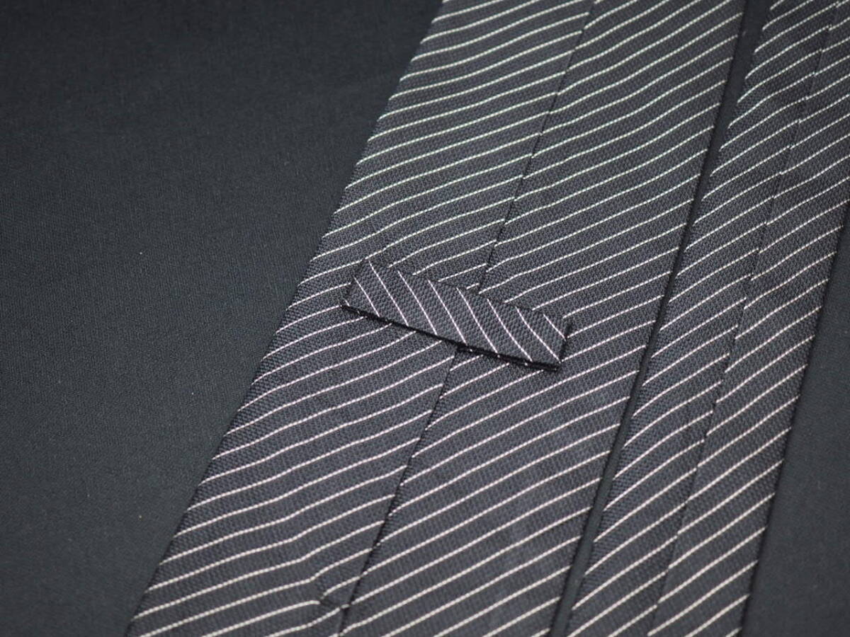 美品【GIANFRANCO FERRE ジャンフランコフェレ】 D1754 ブラックグレー系 SILK ブランド ネクタイ 古著 良品