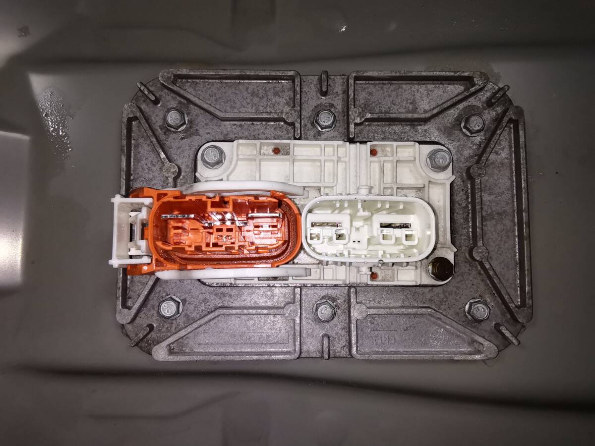 日産 AZE0 リーフ EVバッテリー 24kWh 295B04NL0A 9セグ 走行 日産 AZE0 リーフ EVバッテリー 24kWh 295B04NL0A 9セグ 走行