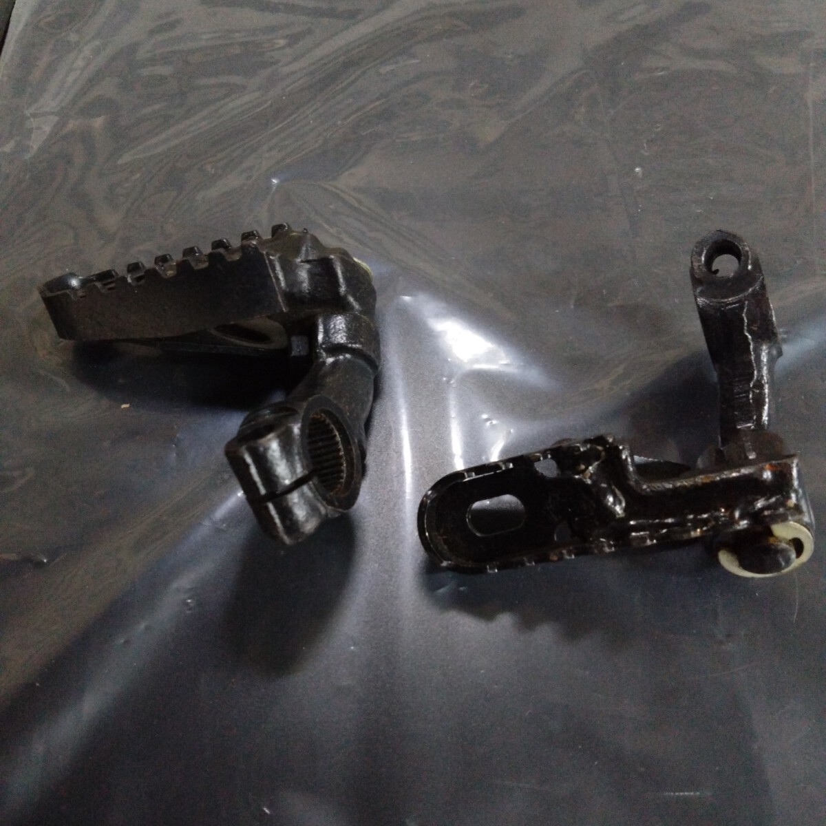 YAMAHA ヤマハ MX250 純正 ステップ 左右セット_画像1