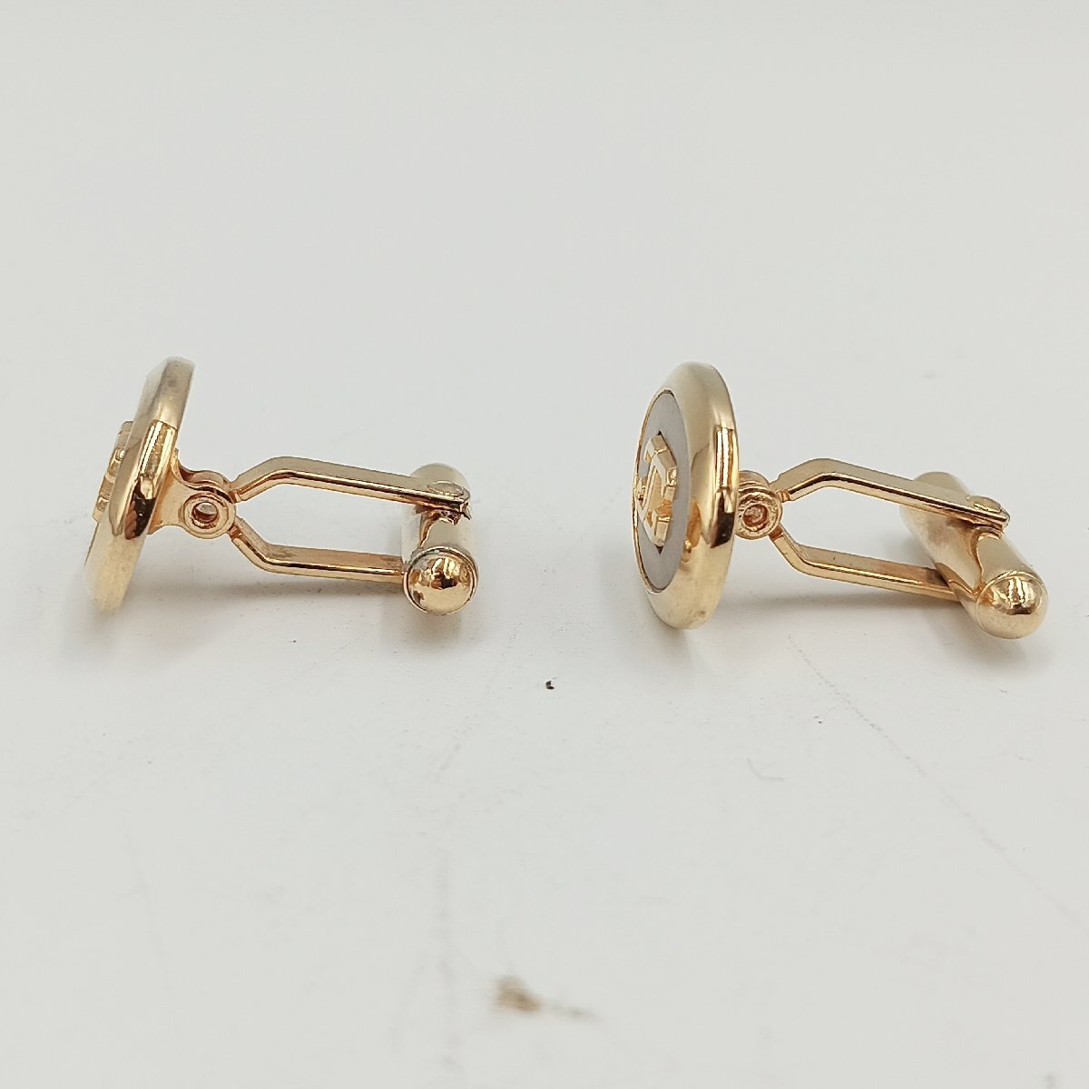 1円 F173 GIVENCHY ジバンシー カフス カフスボタン ゴールド