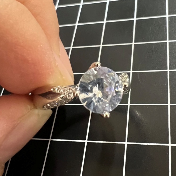 A875 匿名配送 指輪 レディース ジルコニア リング ４爪 大粒 s925 シルバー ２ct フリーサイズ サイズ調節可能 _画像5