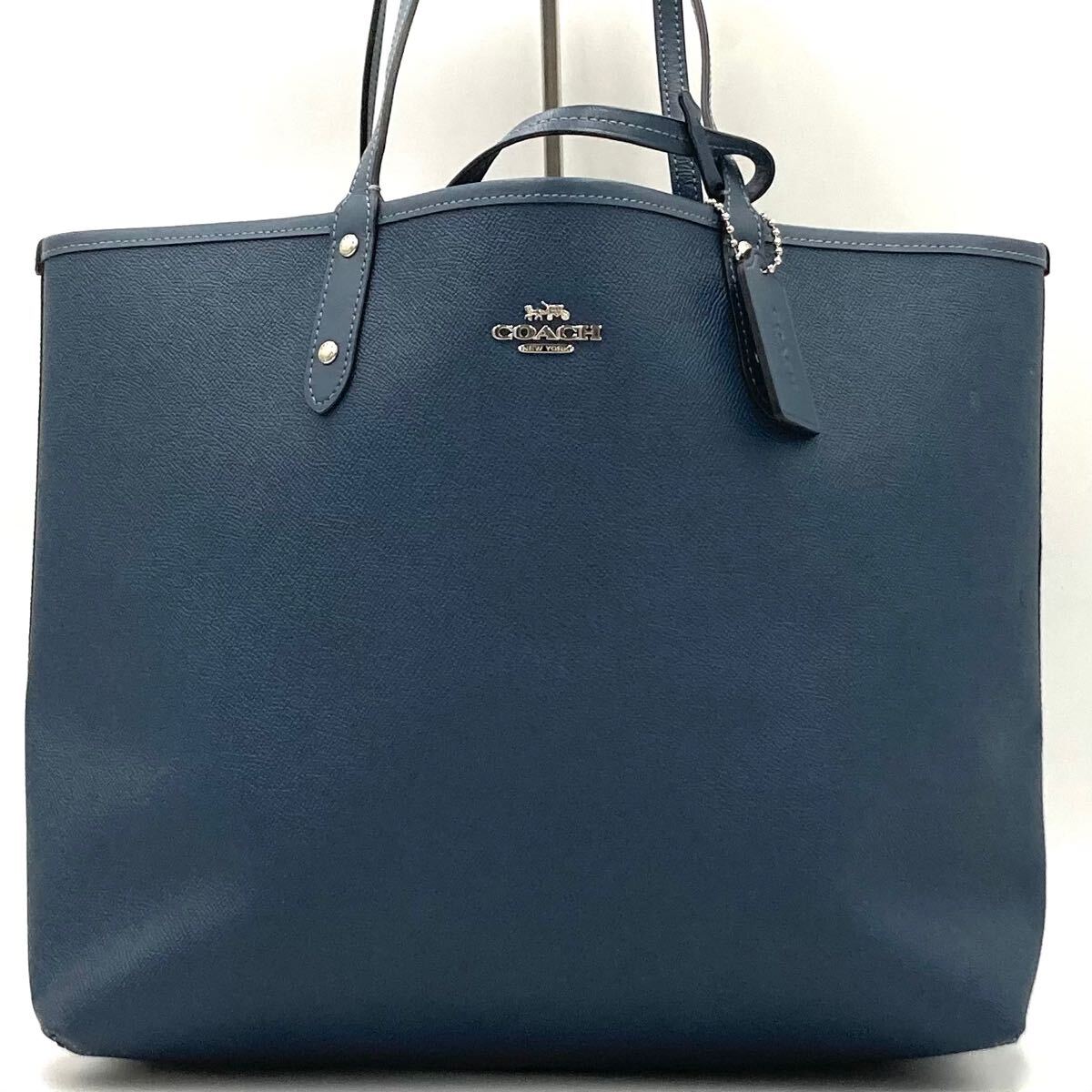 極美品】 COACH コーチ トートバッグ ビジネス ポーチ付き ロゴ 極美品】 COACH コーチ トートバッグ ビジネス ポーチ付き ロゴ