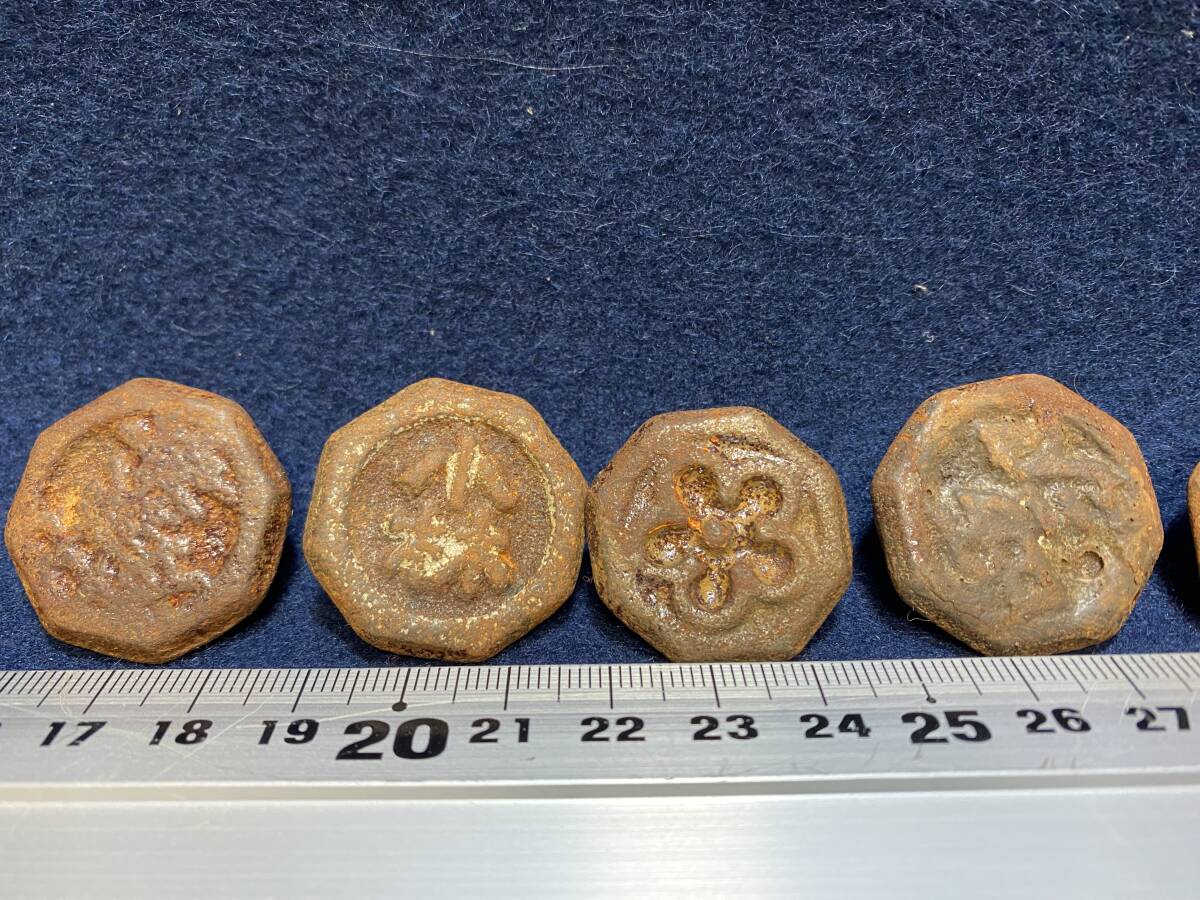 ★【逸品堂】★ 中古品 中古 10個 ベーゴマ べーごま 鉄こま 鉄コマ 鋳物 昭和 野球 相撲 若ノ花 西沢 小鶴 六大學(xué)野球 珍品 ゲーム 游び