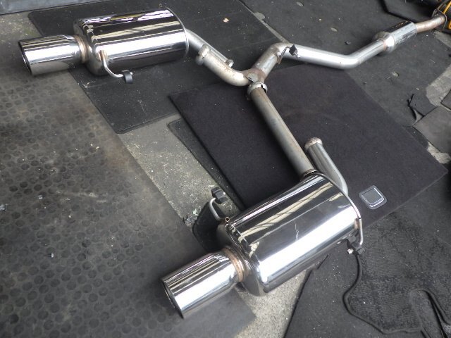 E】フジツボ Legalis レガリスR EVOLUTION SV ステンレス リアマフラー リアピース 中間パイプ 2本出し 03S10557 BP5 レガシィ